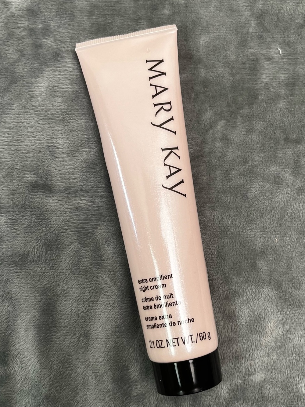 Mary Kay Extra Emollient Night Cream - 2.1 oz / 60g -Batch FA10